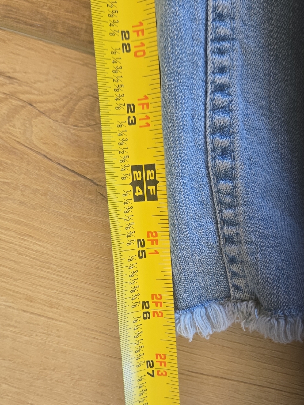 Billabong Highwaist Wide Leg Frayed Hem Jeans - Picture 7 of 7